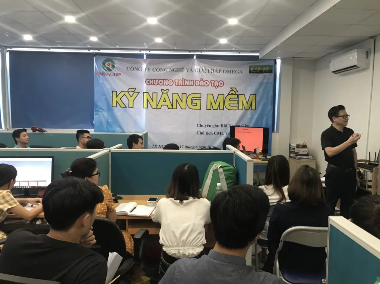 Đào tạo kỹ năng mềm cho khối dịch vụ khách hàng OMEGA